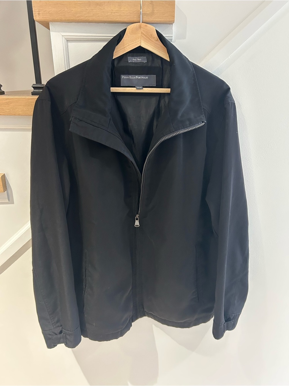 Perry Ellis Black Zip-Up Lightweight Jacket